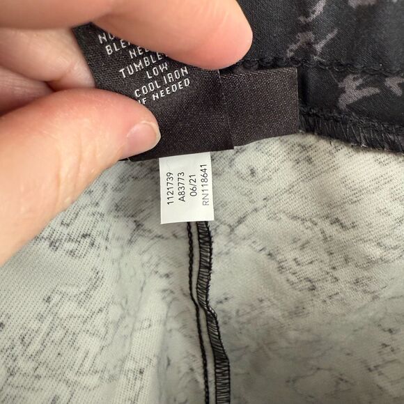 Lane Bryant Women’s 26 Patterned Plus Size Pull on Pants - Picture 3 of 5